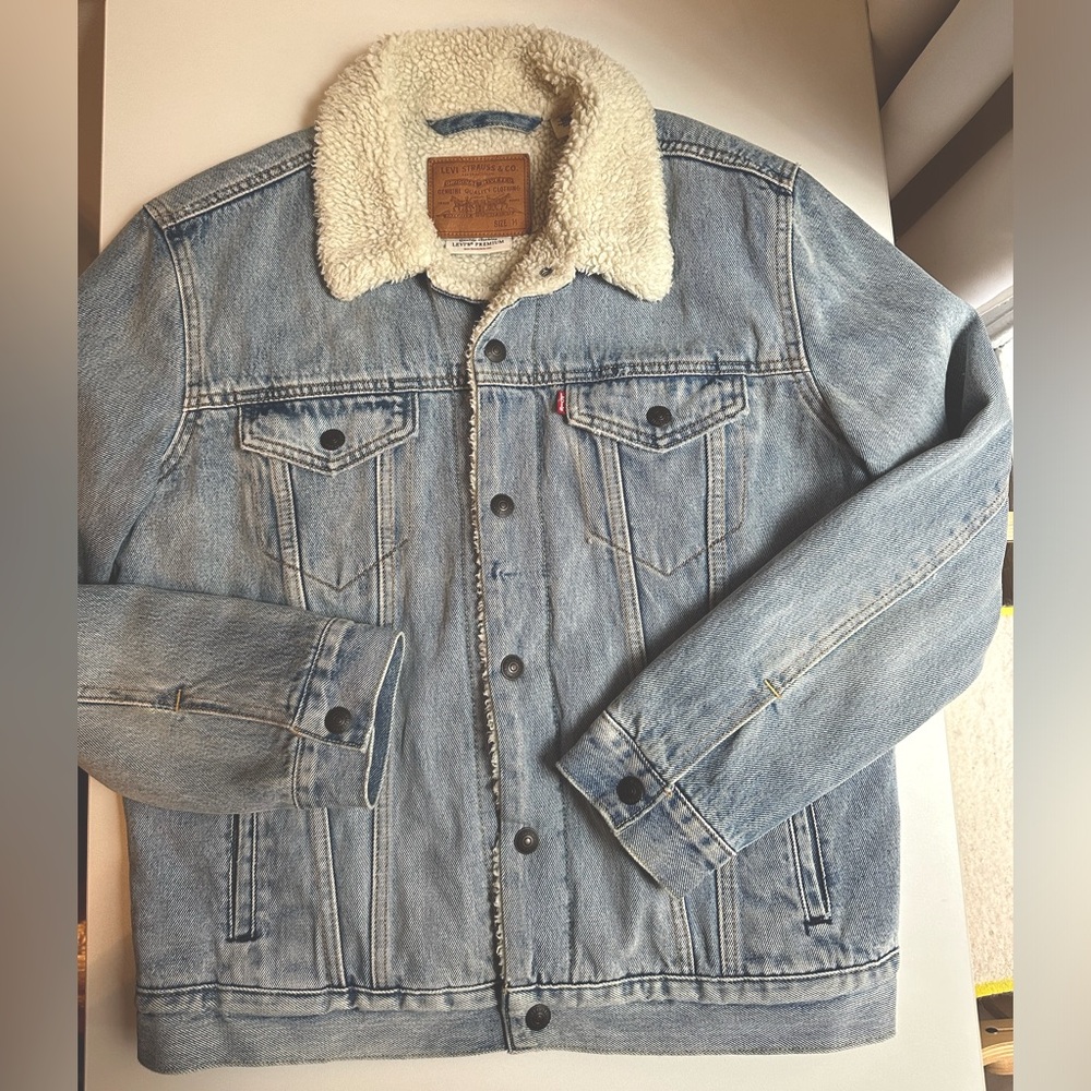 Mens Medium Levi Strauss Sherpa Lined Denim Jacket - Picture 2 of 6